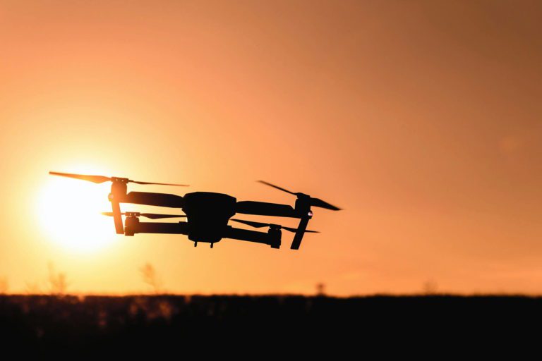 Drone couché du soleil